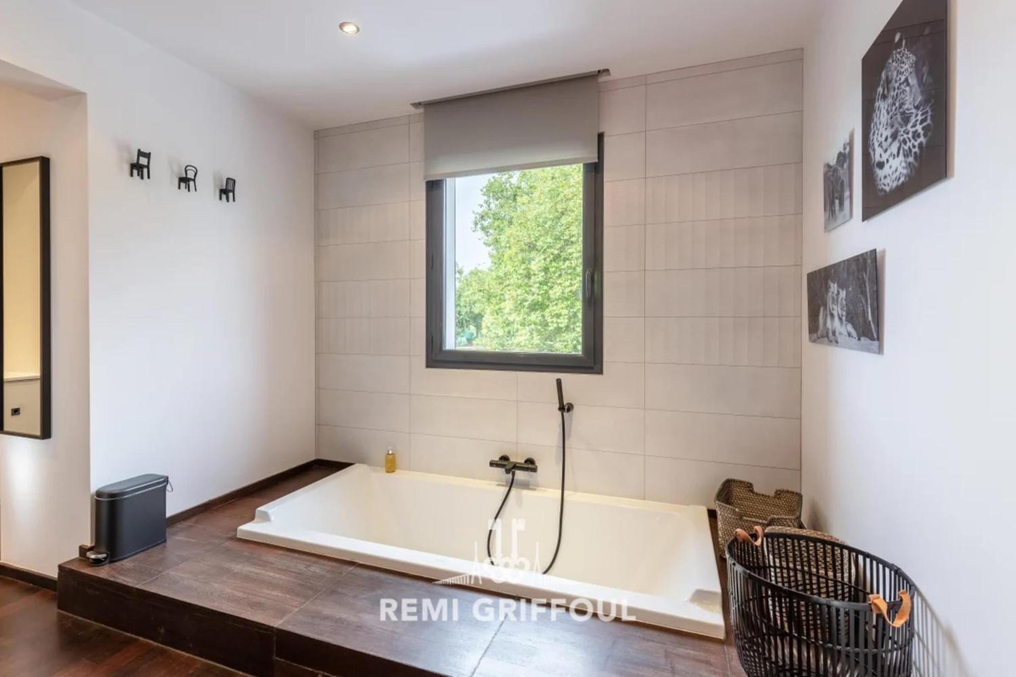 The Cosmopolitan Architect Design Home With Rooftop Jacuzzi 8 Guests Honfleur Zewnętrze zdjęcie